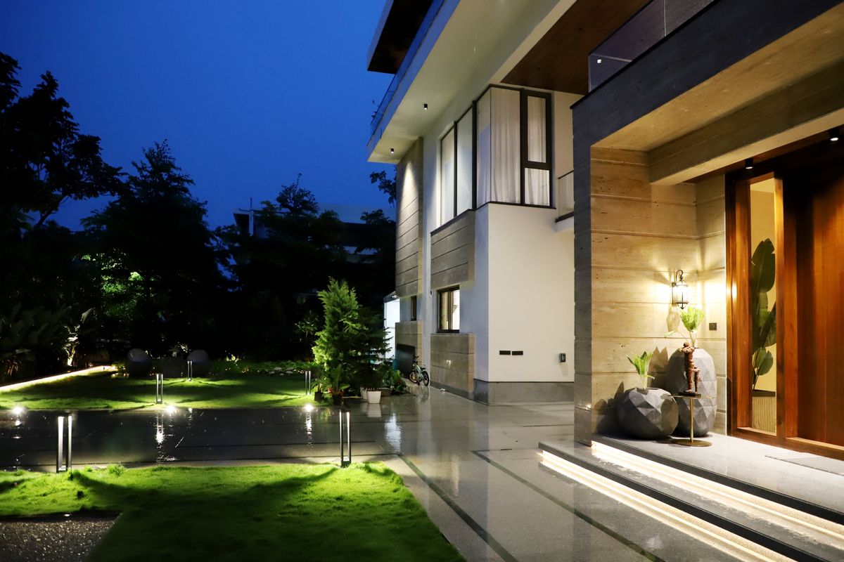 AI Digital Employee Real Estate Case Study: Sotheby's Cyprus Brokerage cover image